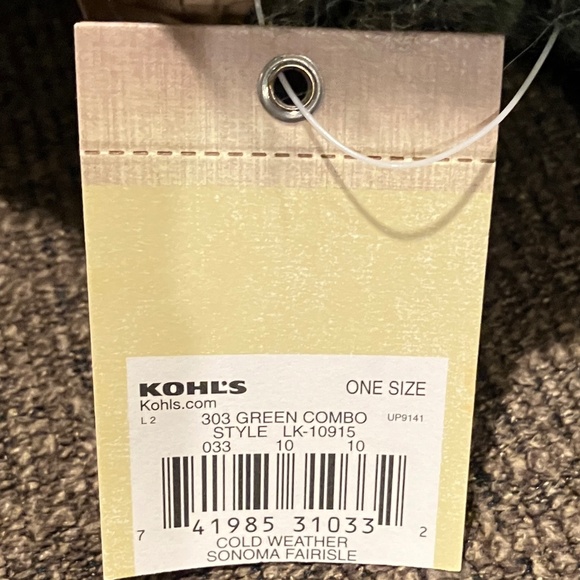 Woman’s Green and Black Knit Beanie - Picture 4 of 4